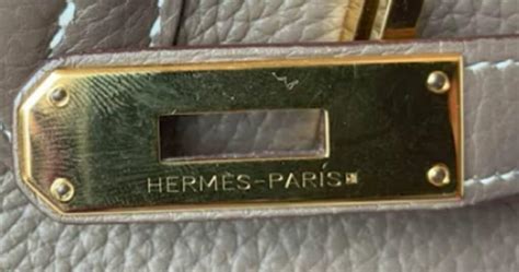 hoe herken je een echte hermes tas|De Hermès Birkin Bag: de geschiedenis van dé iconische tas.